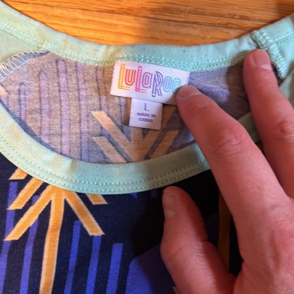 LulaRoe Randy - Picture 3 of 8